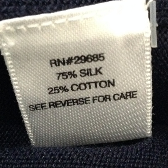 Pendleton Blue and white polka dot cardigan size medium - Picture 6 of 6